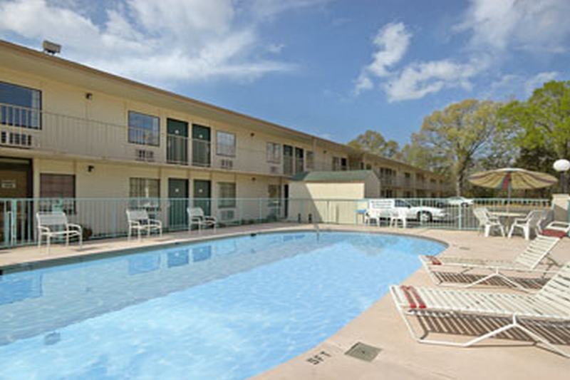 ซูเปอร์ 8 บาย วินด์แฮม คลาร์กสวิลล์ อาร์คันซอ Motel Clarksville ภายนอก รูปภาพ